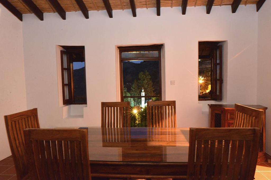 Hotel Arhontiko Askas Mansion Extérieur photo